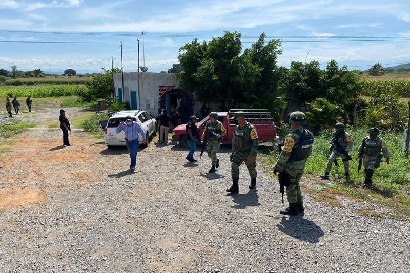 ENCABEZA FGE OPERATIVO TRAS REPORTE DE ENFRENTAMIENTO EN FRONTERA COMALAPA